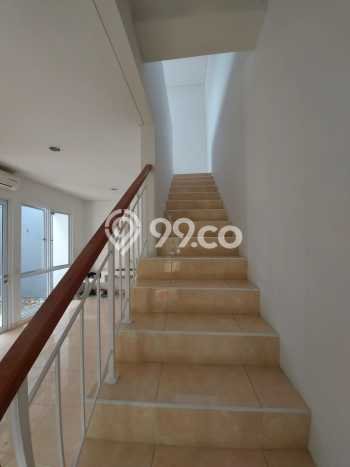 DIJUAL CEPAT! Rumah di BSD City, Tangerang, LT 77m² Bangunan 70m² BISA KPR! DIJUAL CEPAT! Rumah di BSD City, Tangerang, LT 77m² Bangunan 70m² BISA KPR!