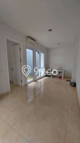 DIJUAL CEPAT! Rumah di BSD City, Tangerang, LT 77m² Bangunan 70m² BISA KPR! DIJUAL CEPAT! Rumah di BSD City, Tangerang, LT 77m² Bangunan 70m² BISA KPR!