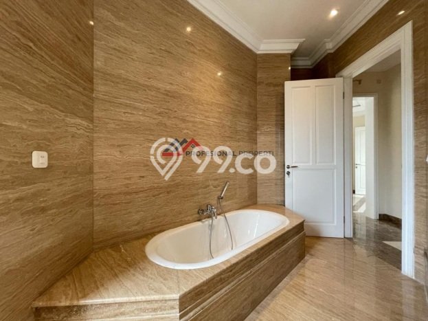 Rumah Mewah LB 350m2 Siap Huni Desain Elegan di Bangka, Jakarta Selatan Rumah Mewah LB 350m2 Siap Huni Desain Elegan di Bangka, Jakarta Selatan