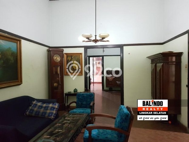 Rumah Mewah LB 350m2 Siap Pakai Desain Elegan di Riau, Bandung Rumah Mewah LB 350m2 Siap Pakai Desain Elegan di Riau, Bandung