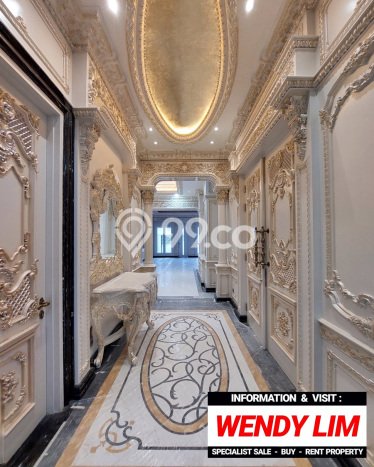 Rumah Elit LB 2700m2 Siap Pakai Desain Elegan di Pondok Indah, Jakarta Selatan Rumah Elit LB 2700m2 Siap Pakai Desain Elegan di Pondok Indah, Jakarta Selatan