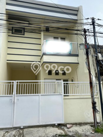 Rumah Modern 3 Kamar LT 83m2 di Mulyosari Rumah Modern 3 Kamar LT 83m2 di Mulyosari