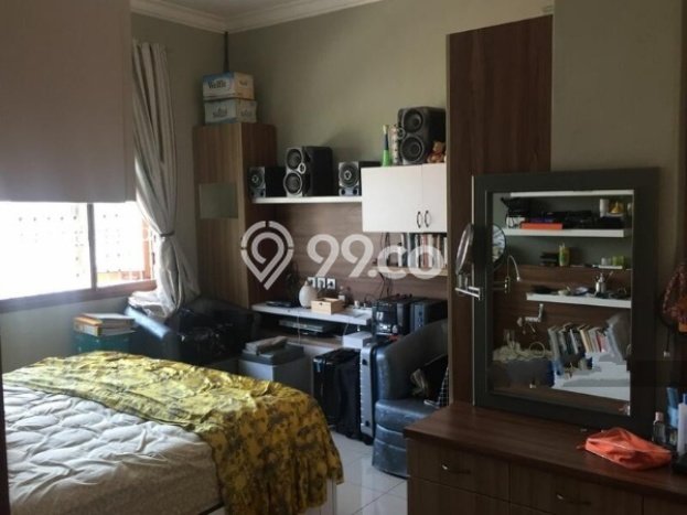 HARGA TERBAIK! Rumah Berkualitas area Taman Cosmos, Luas 199m² LB 277m² HARGA TERBAIK! Rumah Berkualitas area Taman Cosmos, Luas 199m² LB 277m²