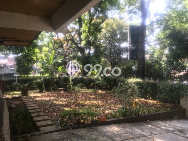 Hunian Elit LB 600m2 Siap Huni Desain Elegan di Sayap Dago, Bandung Hunian Elit LB 600m2 Siap Huni Desain Elegan di Sayap Dago, Bandung