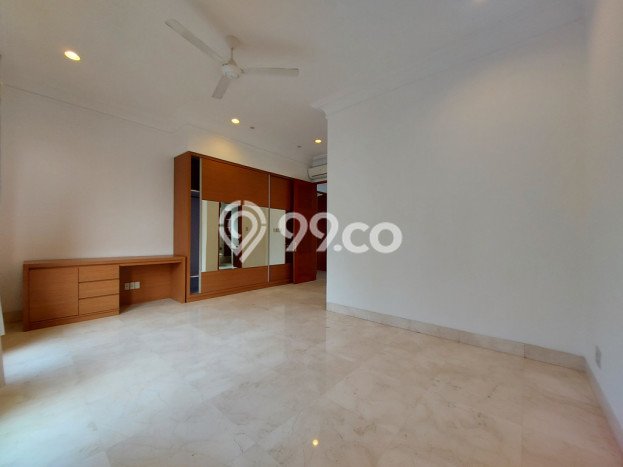 Sewa Rumah Nyaman di Cilandak Harga Rp 650 Juta/ Bulan Sewa Rumah Nyaman di Cilandak Harga Rp 650 Juta/ Bulan