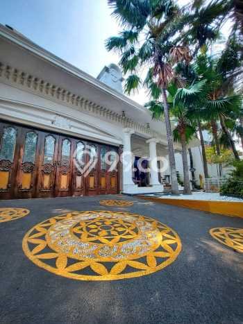 For Sale Rumah Mewah Exclusive di Menteng, Jakarta Pusat For Sale Rumah Mewah Exclusive di Menteng, Jakarta Pusat