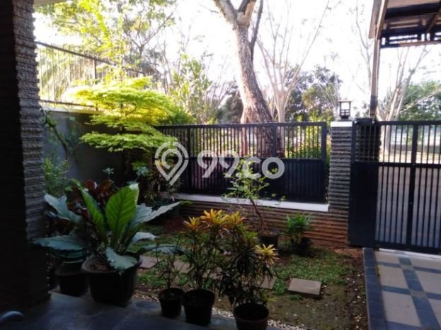 Dijual Rumah Premium dengan Fasilitas Sekitar Komplit di Cibubur, Jakarta Timur Dijual Rumah Premium dengan Fasilitas Sekitar Komplit di Cibubur, Jakarta Timur