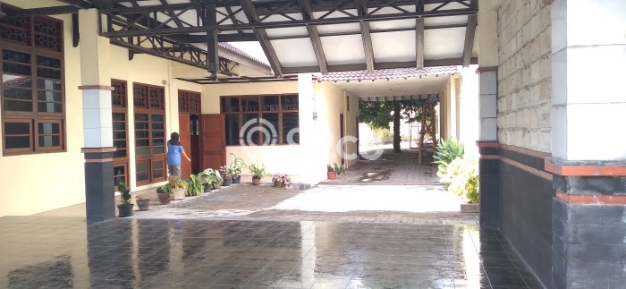 Hunian Mewah Siap Huni LT 900m2 di Gamping, Sleman Hunian Mewah Siap Huni LT 900m2 di Gamping, Sleman