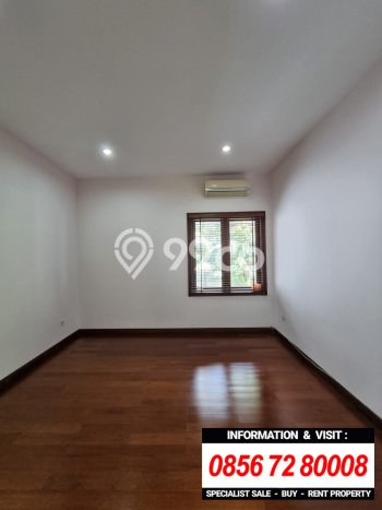 Rumah Eksklusif Dijual LT 403m2 di Kebayoran Baru, Jakarta Selatan Rumah Eksklusif Dijual LT 403m2 di Kebayoran Baru, Jakarta Selatan