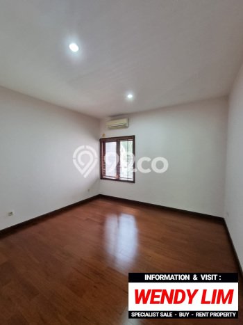 Rumah Eksklusif Dijual LT 403m2 di Kebayoran Baru, Jakarta Selatan Rumah Eksklusif Dijual LT 403m2 di Kebayoran Baru, Jakarta Selatan