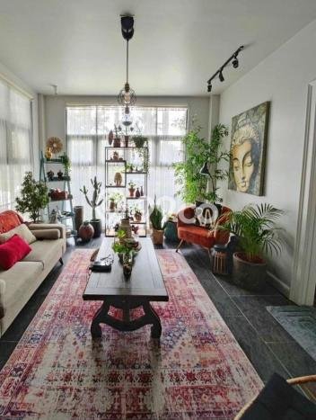 Hunian Elit LB 390m2 Siap Pakai Desain Elegan di Bintaro, Jakarta Selatan Hunian Elit LB 390m2 Siap Pakai Desain Elegan di Bintaro, Jakarta Selatan