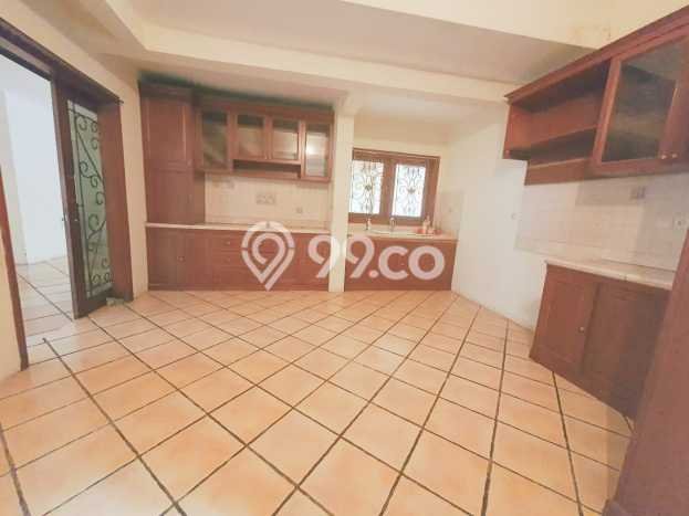 Hunian Luxury 6 Kamar Sewa Hanya Rp 5,1 Miliar/ Tahun di Jakarta Selatan Hunian Luxury 6 Kamar Sewa Hanya Rp 5,1 Miliar/ Tahun di Jakarta Selatan