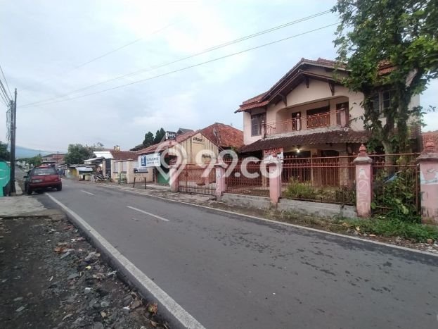 Jual Rumah Bagus Siap Huni LB 200m2 di Cianjur, Cianjur Jual Rumah Bagus Siap Huni LB 200m2 di Cianjur, Cianjur
