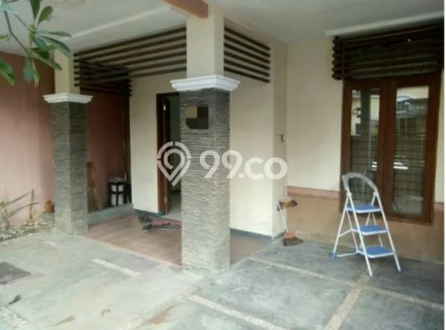 Rumah sewa siap pakai 2 KT di Ketintang, Surabaya Rumah sewa siap pakai 2 KT di Ketintang, Surabaya
