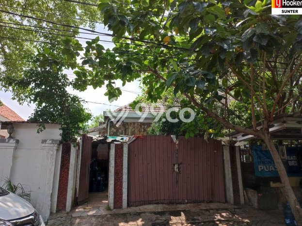 Dijual Hunian Mewah dengan Fasilitas Sekitar Lengkap di Menteng, Jakarta Pusat Dijual Hunian Mewah dengan Fasilitas Sekitar Lengkap di Menteng, Jakarta Pusat