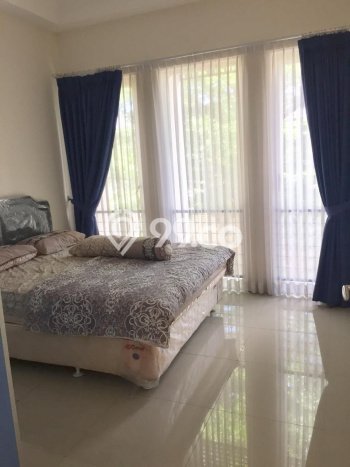 Rumah LB 247m² di Pusat Kota Alam Sutera, Tangerang - Harga Menarik Rumah LB 247m² di Pusat Kota Alam Sutera, Tangerang - Harga Menarik