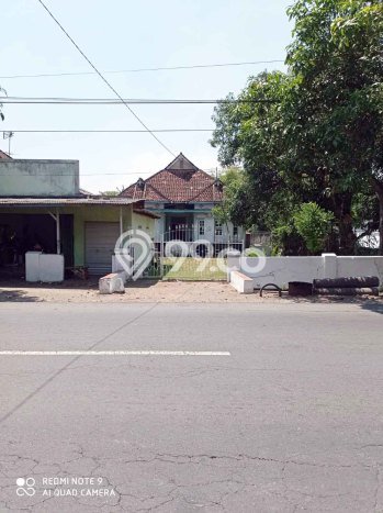 Jual Cepat Rumah dengan 4 Kamar Tidur dan 2 Kamar Mandi di Kawasan Mojowarno, Jombang Jual Cepat Rumah dengan 4 Kamar Tidur dan 2 Kamar Mandi di Kawasan Mojowarno, Jombang