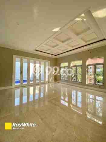 Dijual Rumah Mewah Exclusive di Kebayoran Baru, Jakarta Selatan Dijual Rumah Mewah Exclusive di Kebayoran Baru, Jakarta Selatan