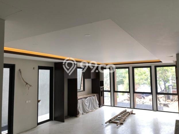 Jual Rumah Luas Elegan Dengan View Eksklusif di Cipete, Jakarta Selatan Jual Rumah Luas Elegan Dengan View Eksklusif di Cipete, Jakarta Selatan
