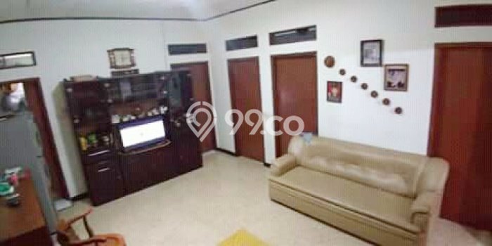 Dijual Rumah 7 Kamar Lokasi Strategis Bagus dan Strategis di Kiaracondong Dijual Rumah 7 Kamar Lokasi Strategis Bagus dan Strategis di Kiaracondong