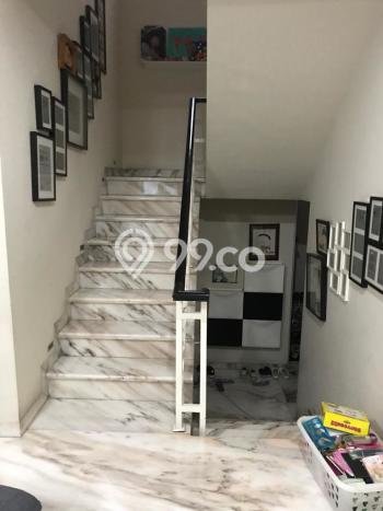 Rumah Elit Modern Tanpa Renovasi di Pantai Indah Kapuk Jakarta Utara Rumah Elit Modern Tanpa Renovasi di Pantai Indah Kapuk Jakarta Utara