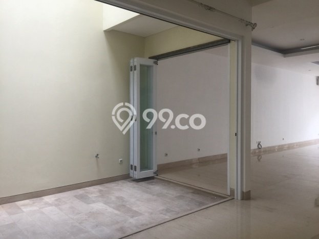 Disewakan! Rumah 4 Kamar Tidur &
4 Kamar Mandi di Pejaten, Jakarta Selatan Disewakan! Rumah 4 Kamar Tidur &
4 Kamar Mandi di Pejaten, Jakarta Selatan