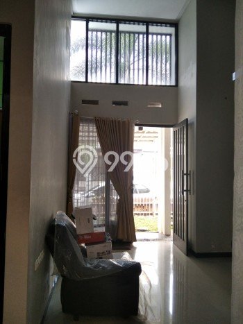 DIJUAL CEPAT! Rumah , Malang, Luas 98m2m² LB 75m2m² DIJUAL CEPAT! Rumah , Malang, Luas 98m2m² LB 75m2m²