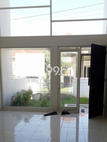 Rumah di , 2 KT, Area Strategis, LT 84m2m² LB 50m2m² Rumah di , 2 KT, Area Strategis, LT 84m2m² LB 50m2m²