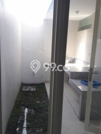 Rumah di , 2 KT, Area Strategis, LT 84m2m² LB 50m2m² Rumah di , 2 KT, Area Strategis, LT 84m2m² LB 50m2m²