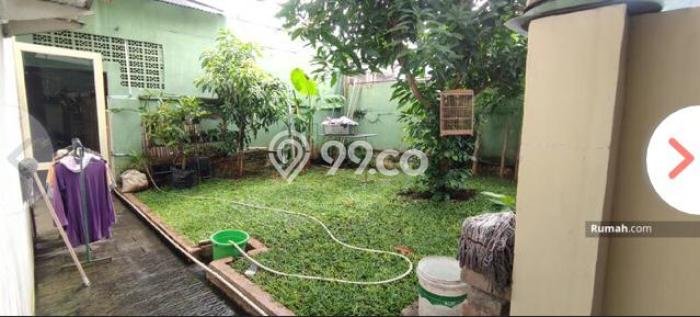 Siap Huni Rumah Mewah 4 Kamar di Pancoran Dekat ke Mana Saja Siap Huni Rumah Mewah 4 Kamar di Pancoran Dekat ke Mana Saja
