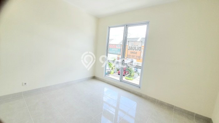 Dijual Hunian Rumah Terawat 3 Kamar di Gading Serpong, Tangerang Dijual Hunian Rumah Terawat 3 Kamar di Gading Serpong, Tangerang