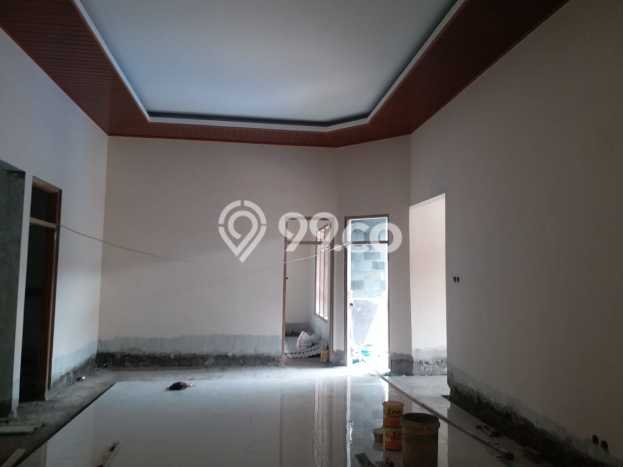 Rumah Berkualitas Banjarsari, Surakarta, Luas 327m2m² LB 230m2m² Rumah Berkualitas Banjarsari, Surakarta, Luas 327m2m² LB 230m2m²