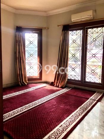 Jual Rumah Mewah Elegan Dengan View Eksklusif di Jatibening, Bekasi Jual Rumah Mewah Elegan Dengan View Eksklusif di Jatibening, Bekasi