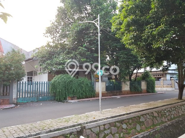 Jual Rumah Mewah Megah Dengan View Eksklusif di Bintaro, Tangerang Selatan Jual Rumah Mewah Megah Dengan View Eksklusif di Bintaro, Tangerang Selatan