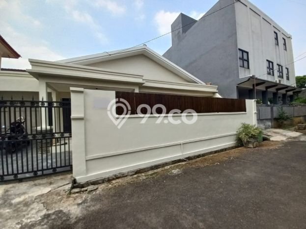 Dijual Rumah Mewah Elegan Dengan View Cantik di Jaka Permai, Bekasi Dijual Rumah Mewah Elegan Dengan View Cantik di Jaka Permai, Bekasi