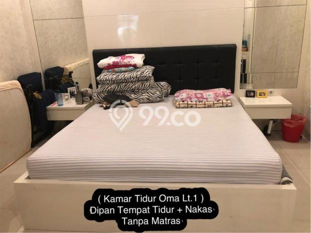 Rumah Mewah Siap Huni LT 200m2 di Kebayoran Lama, Jakarta Selatan Rumah Mewah Siap Huni LT 200m2 di Kebayoran Lama, Jakarta Selatan