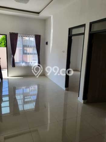 Rumah Kawasan Taman Kopo Indah, Luas 153m², Bangunan 230m² Rumah Kawasan Taman Kopo Indah, Luas 153m², Bangunan 230m²