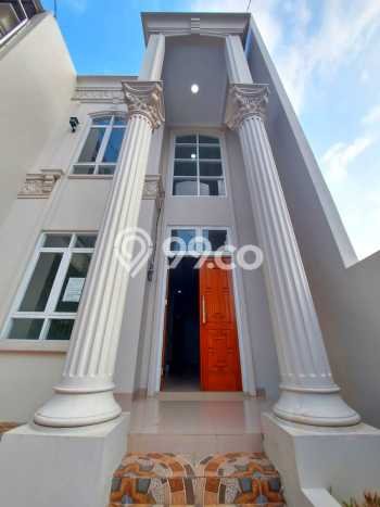 Rumah Design CLASSIC Siap Huni CLUSTER STRATEGIS Dekat Ragunan Jakarta Selatan Rumah Design CLASSIC Siap Huni CLUSTER STRATEGIS Dekat Ragunan Jakarta Selatan