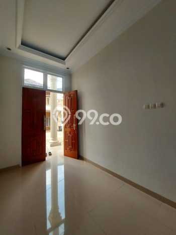 Rumah Design CLASSIC Siap Huni CLUSTER STRATEGIS Dekat Ragunan Jakarta Selatan Rumah Design CLASSIC Siap Huni CLUSTER STRATEGIS Dekat Ragunan Jakarta Selatan