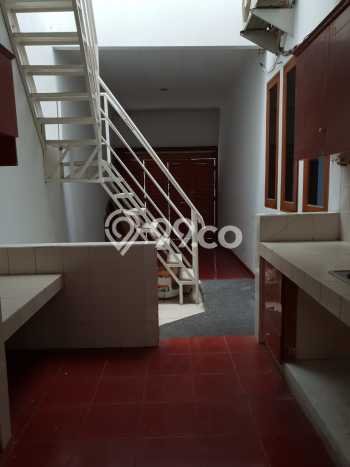 Rumah Disewakan Jakarta Barat LT 176m2 LB 176m2 Area Puri Indah Rumah Disewakan Jakarta Barat LT 176m2 LB 176m2 Area Puri Indah
