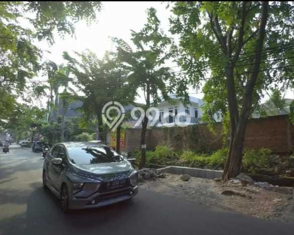 Rumah Mewah LB 210m2 Siap Huni Desain Elegan di Joglo, Jakarta Barat Rumah Mewah LB 210m2 Siap Huni Desain Elegan di Joglo, Jakarta Barat