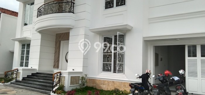 Siap Huni Hunian Elit 7 Kamar di Banjarsari Dekat ke Mana Saja Siap Huni Hunian Elit 7 Kamar di Banjarsari Dekat ke Mana Saja