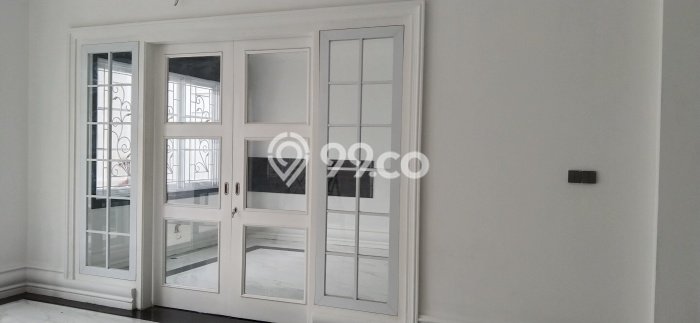 Siap Huni Hunian Elit 7 Kamar di Banjarsari Dekat ke Mana Saja Siap Huni Hunian Elit 7 Kamar di Banjarsari Dekat ke Mana Saja