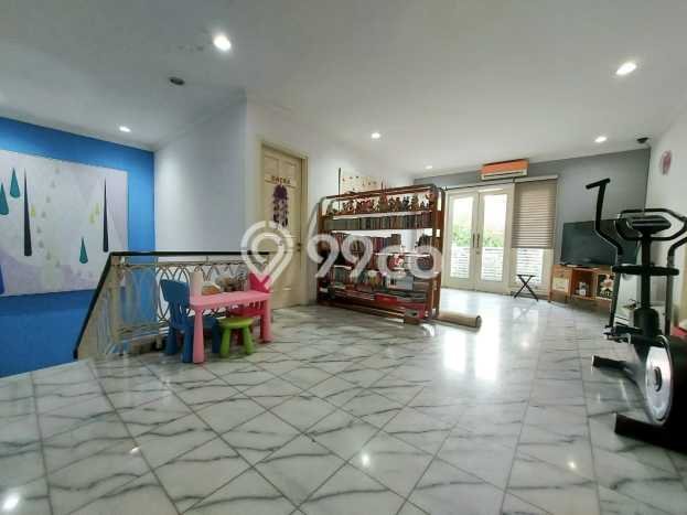 Rumah Berkualitas di Pondok Pinang, Jakarta Selatan, LT 453m² LB 335m² - HARGA NEGO! Rumah Berkualitas di Pondok Pinang, Jakarta Selatan, LT 453m² LB 335m² - HARGA NEGO!