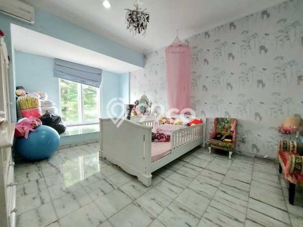 Rumah Berkualitas di Pondok Pinang, Jakarta Selatan, LT 453m² LB 335m² - HARGA NEGO! Rumah Berkualitas di Pondok Pinang, Jakarta Selatan, LT 453m² LB 335m² - HARGA NEGO!