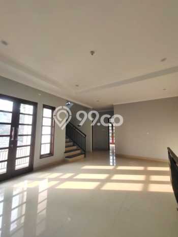 Jual Rumah Luas Elegan Dengan View Eksklusif di Condet, Jakarta Timur Jual Rumah Luas Elegan Dengan View Eksklusif di Condet, Jakarta Timur