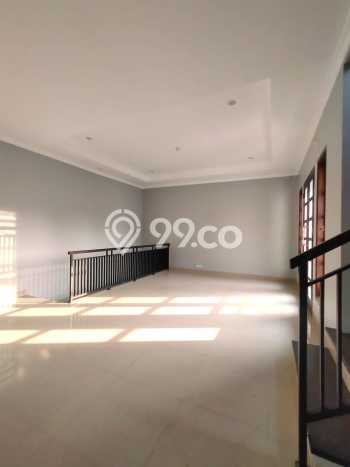 Jual Rumah Luas Elegan Dengan View Eksklusif di Condet, Jakarta Timur Jual Rumah Luas Elegan Dengan View Eksklusif di Condet, Jakarta Timur