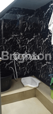 Kesempatan Investasi LT 120m2m² / LB 250m2m² di Lokasi Strategis Wiyung, Surabaya Kesempatan Investasi LT 120m2m² / LB 250m2m² di Lokasi Strategis Wiyung, Surabaya