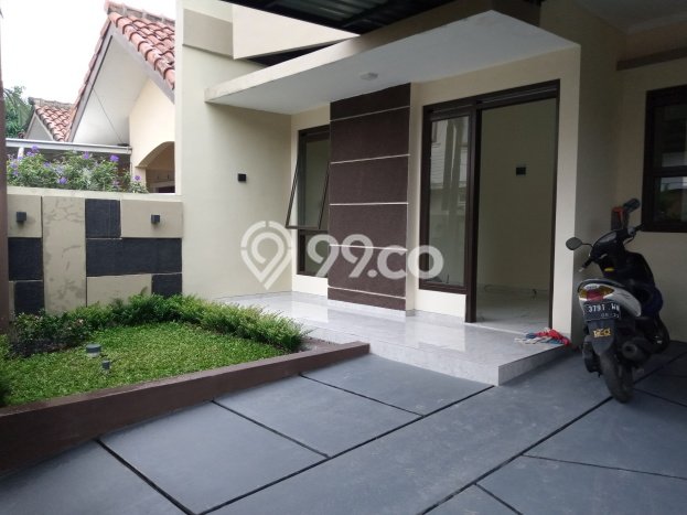 Rumah lokasi Antapani, Bandung, LT 134m² Bangunan 126m² Rumah lokasi Antapani, Bandung, LT 134m² Bangunan 126m²