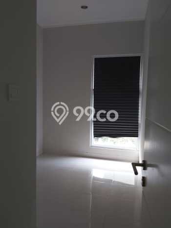 Rumah Bagus Siap Huni Di Serpong Luas 50m2 Lokasi Strategis Rumah Bagus Siap Huni Di Serpong Luas 50m2 Lokasi Strategis